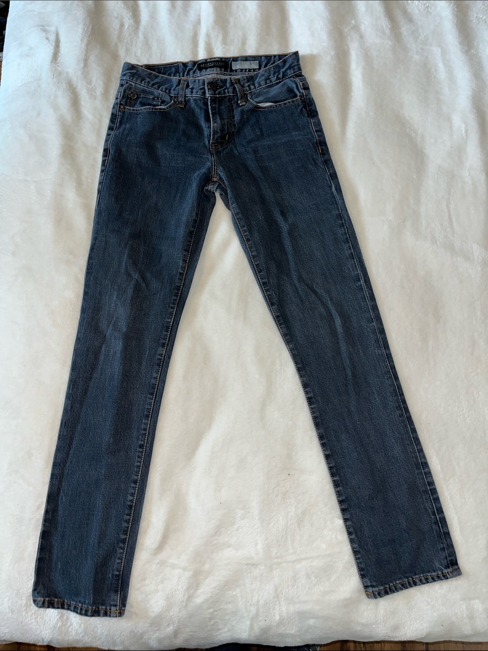 Aeropostale Men’s Slim straight Jeans in Dark Blue (Size 28/32) EUC